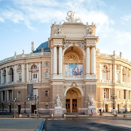 Дерибасовская, 10 Одеса
